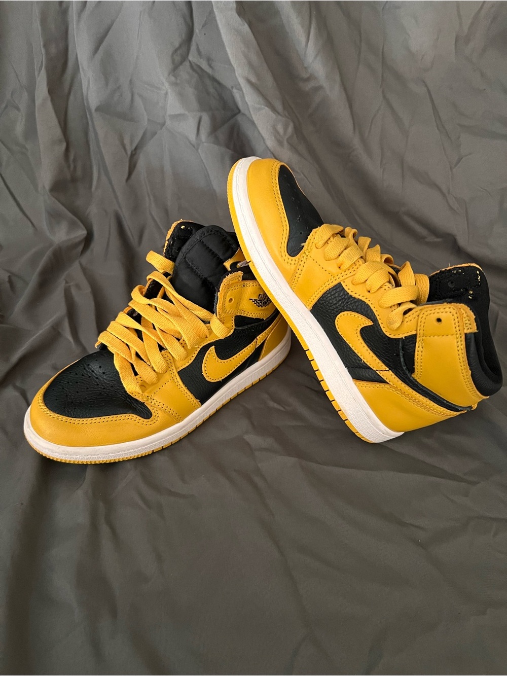 Air Jordan 1 Retro High OG 'Pollen'